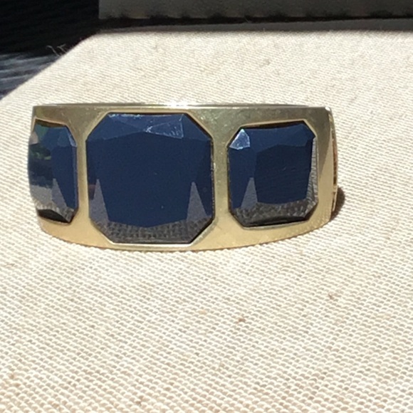 Chico’s Earrings and ViVI Hinged Bangle Bracelet - Picture 7 of 9